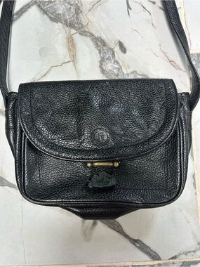 Perry Ellis Black Pebbled Leather Crossbody Purse Bag